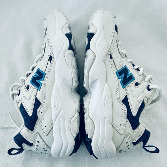 New Balance 606~Cross Trainer / Like New / Blue & White - Picture 7 of 10